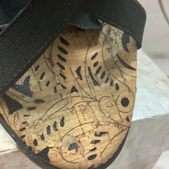 Worn 1x! Stunning Femme Right Bank Shoe Co.! - Picture 5 of 8